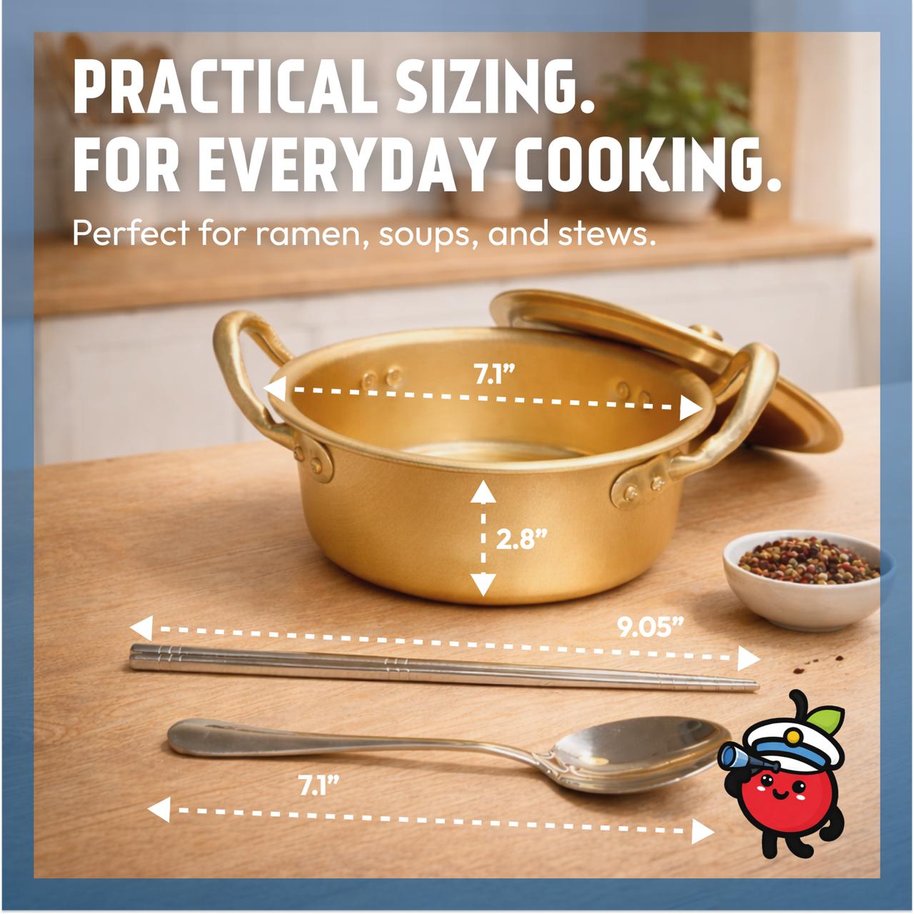 Gold pot with handles on a wooden surface, surrounded by measuring dimensions and a small character icon.